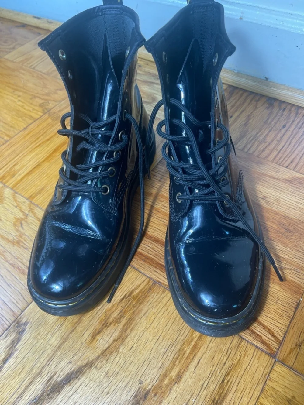 Dr. Martens shiny black